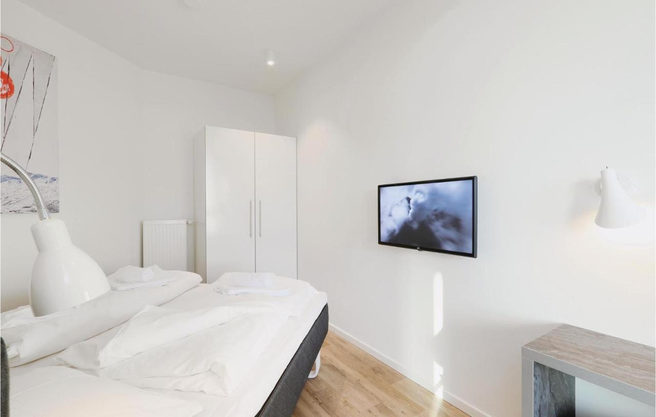 Lovely Apartment In Luebeck Travemuende With Sauna Bagian luar foto