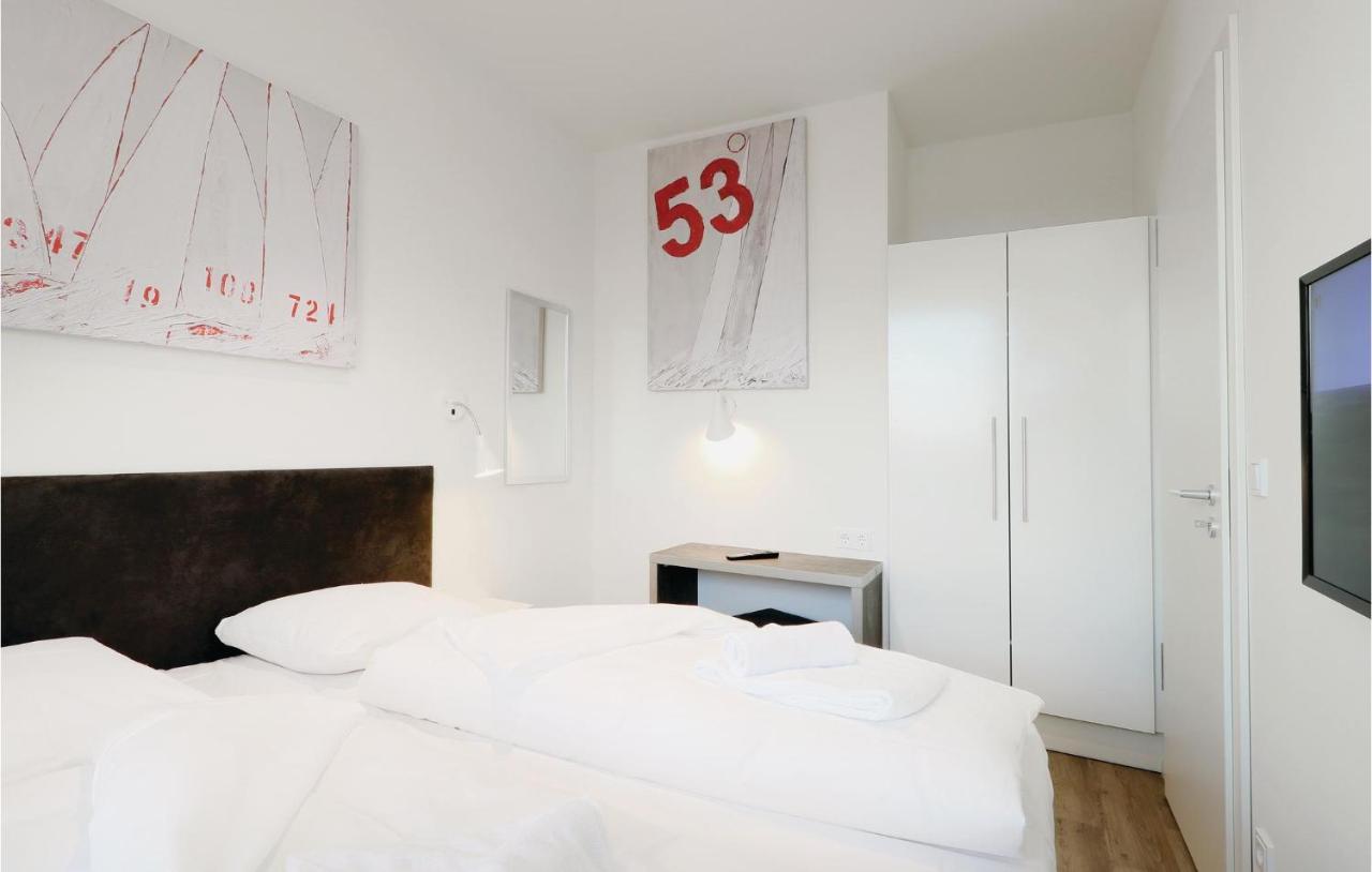 Lovely Apartment In Luebeck Travemuende With Sauna Bagian luar foto